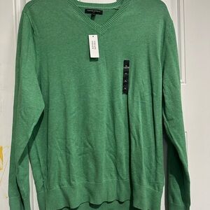 Banana Republic V-Neck Sweater in Kelly Green